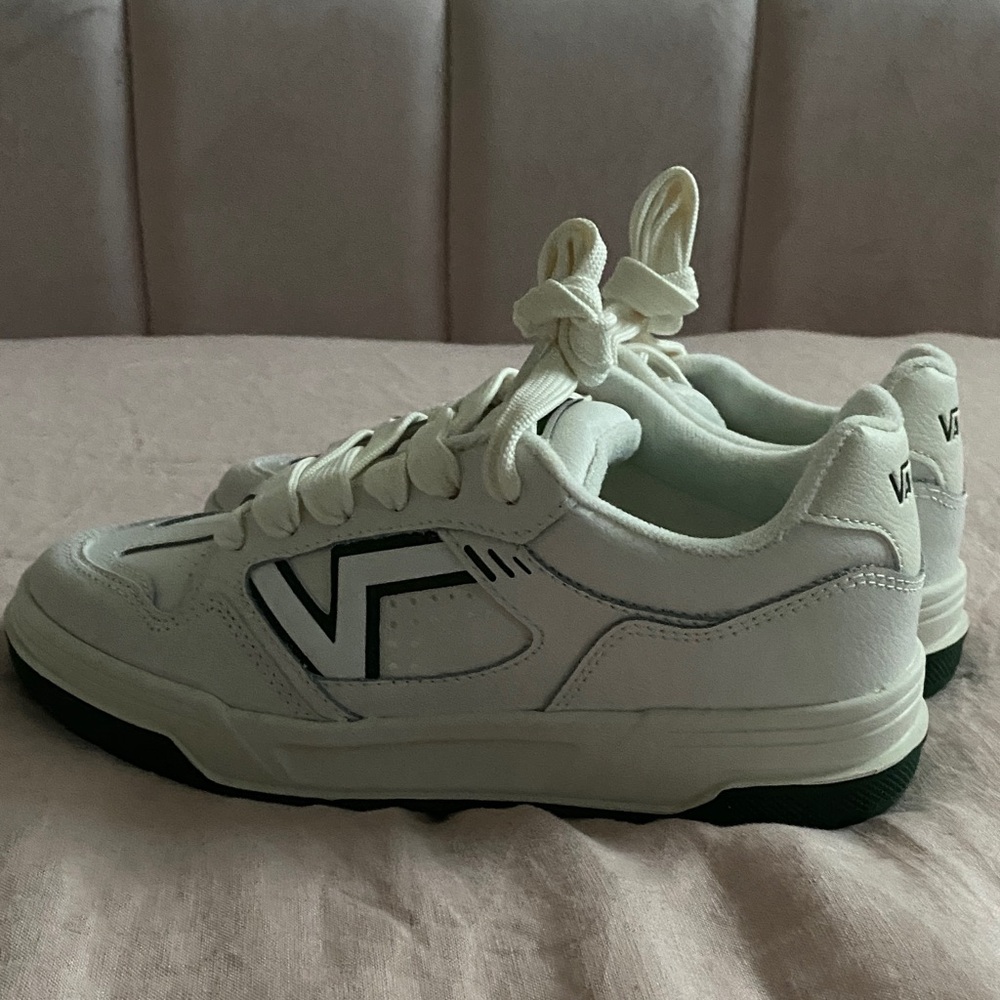 Vans White and Green Upland Sport Douglas Fir Women's Sneakers